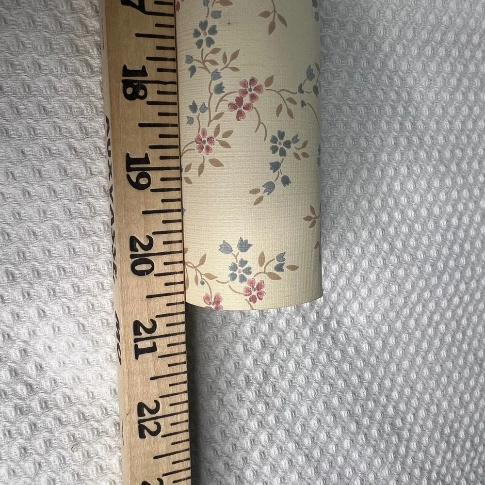 Vintage Floral Wallpaper Roll Cream Blue Mauve Botanical Vine 20.5in x ~56in